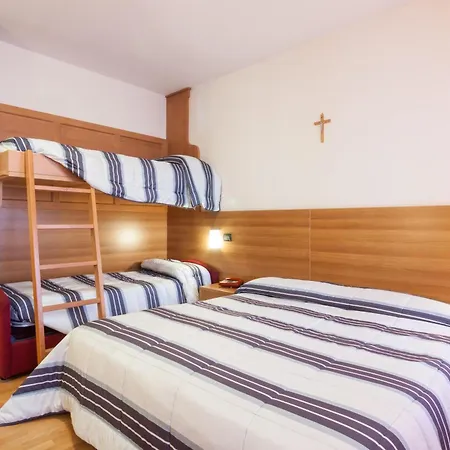 Hotel Edelweiss Con Ristorante Note Di Gusto Forni di Sopra